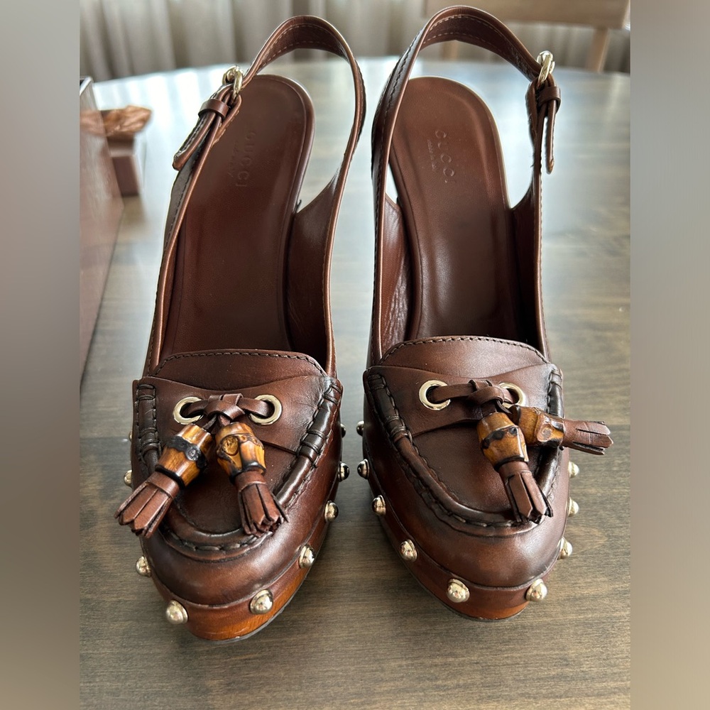 Authentic GUCCI Scar Pelle S Gomma Brown Slingbacks size 8 in original box